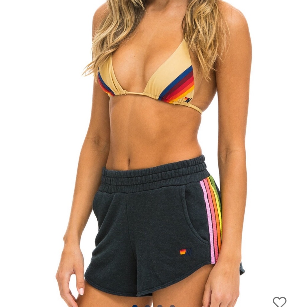 NWT* Aviator Nation women’s 5 stripe lounger short *